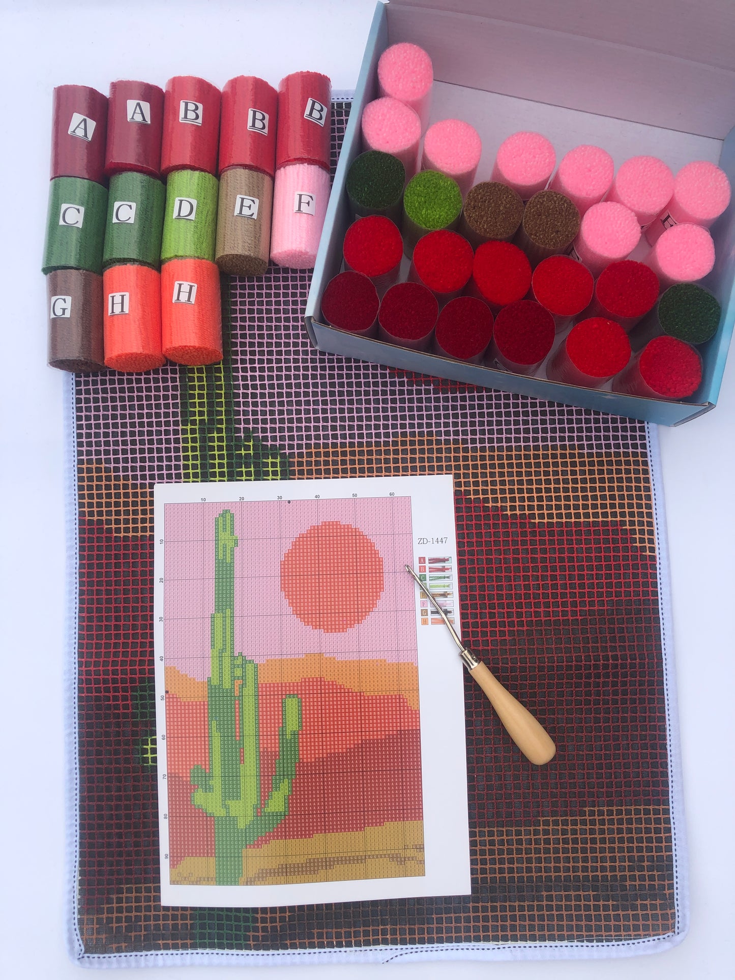 Cactus Latch Hook Kits for Adults & Beginners-Real Finished Rug Photo-Complete DIY Craft Kit, Includes Pre-Printed Canvas, Pre-Cut Yarns, Tool, Number Chart (Size 23.6" X 15.8")