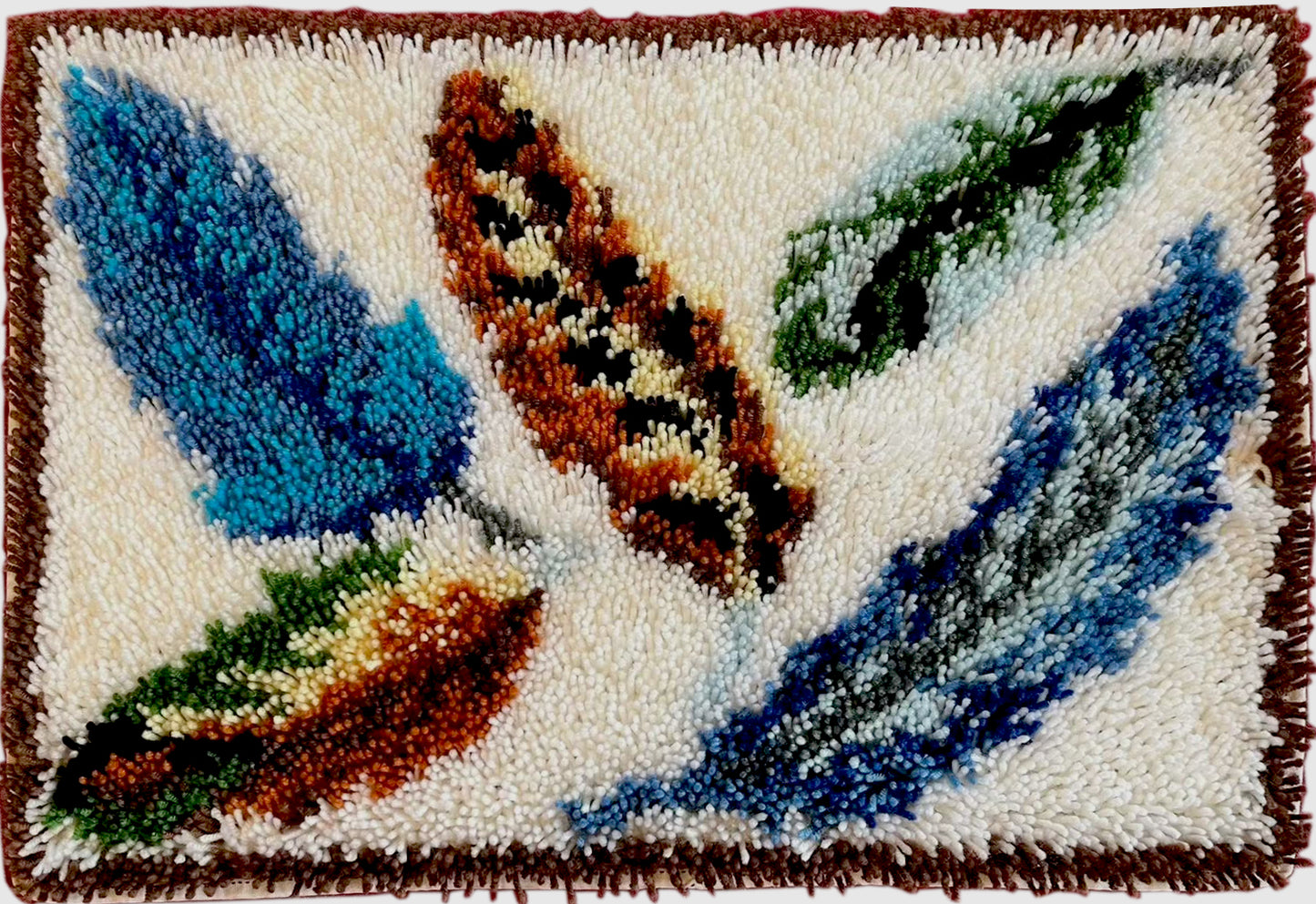 Feather Latch Hook Kits for Adults & Beginners-Real Finished Rug Photo-Complete DIY Craft Kit, Includes Pre-Printed Canvas, Pre-Cut Yarns, Tool, Number Chart (Size 23.6" X 15.8")