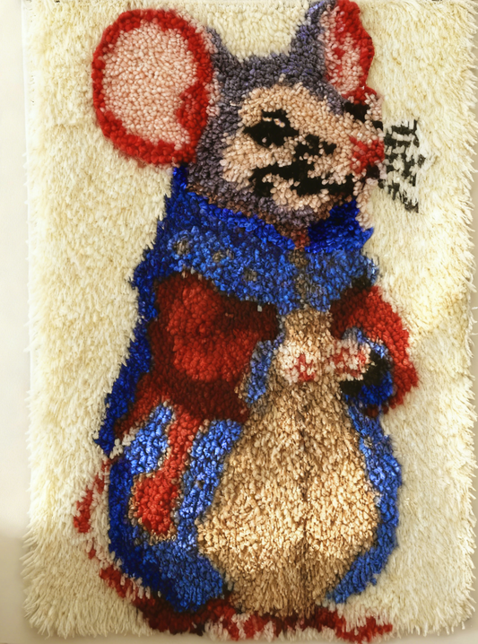 Cute Mouse Latch Hook Rug Kit – Animal Latch Hook Kit Beginner Friendly with Pre-Printed Canvas, Color-Coded Yarn,  Rug Craft for Adults & Beginners, 23.6''x15.8'' (Mouse Portrait)