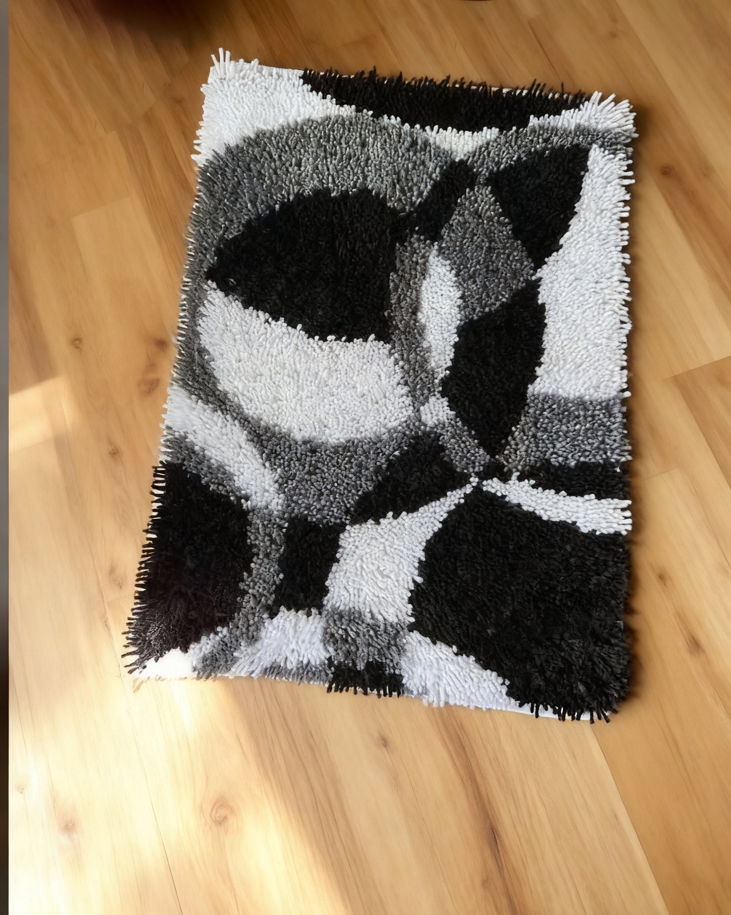 Endless Circle Simpler Latch Hook Kits For Beginners, Size 23.6" X 15.8"/60x40cm