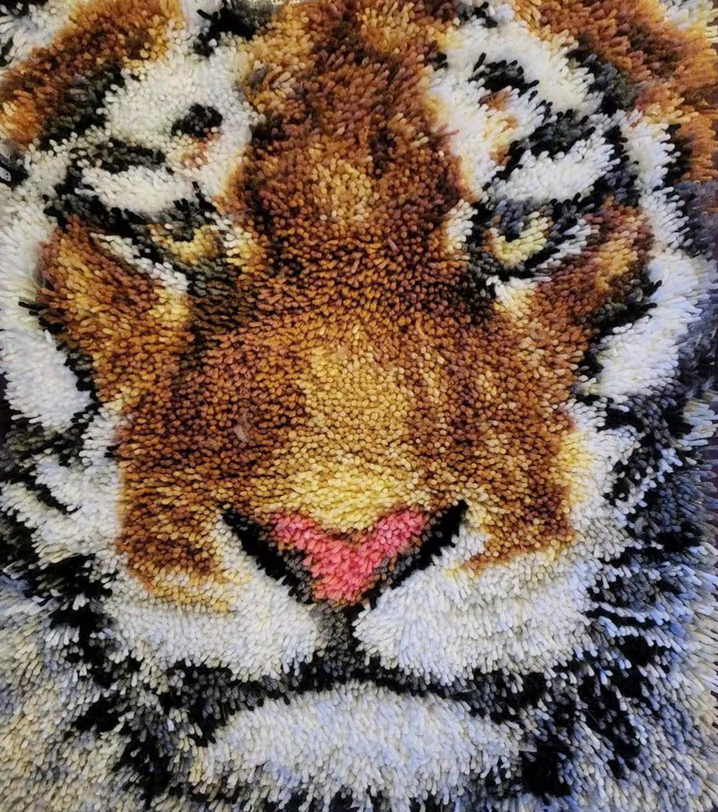 Tiger latch hook kits for adults, size 27.5x21.6 in/70x55cm